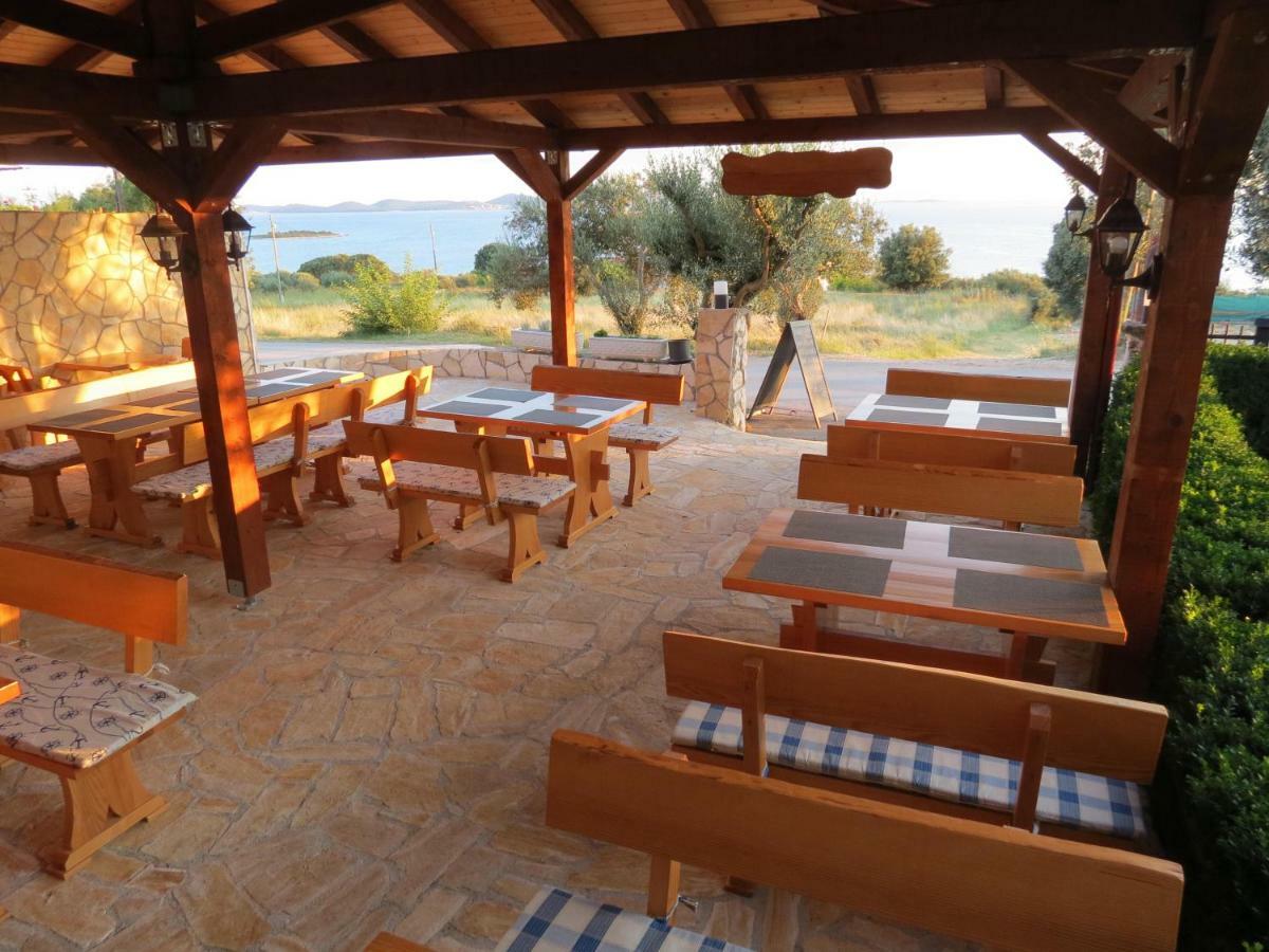Campsite Kaya Pakoštane Kültér fotó